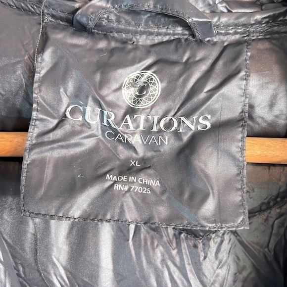 Curations Caravan Quilted Down Packable Jacket with hood size XL - Picture 2 of 10
